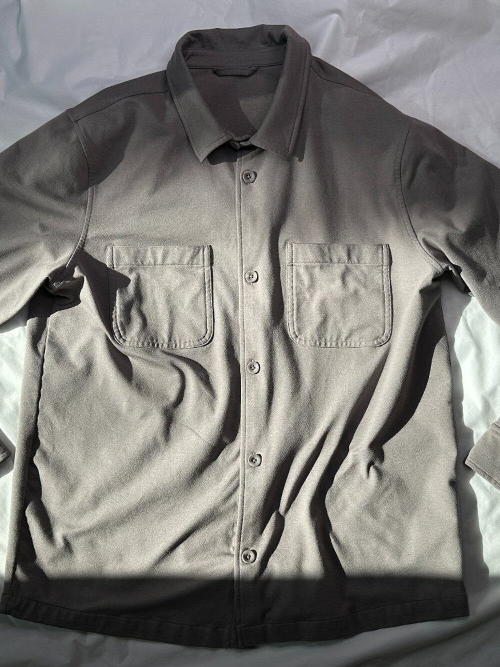 Vuori Coronado Shirt Jacket Button Down Dolomite Heather Grey Slate Mens Large